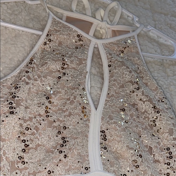 White and Gold Flowy Dress - Picture 2 of 3